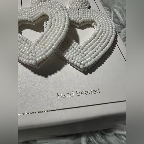 NIB • Pink Linen Hand Beaded White Heart Earrings - Picture 3 of 8